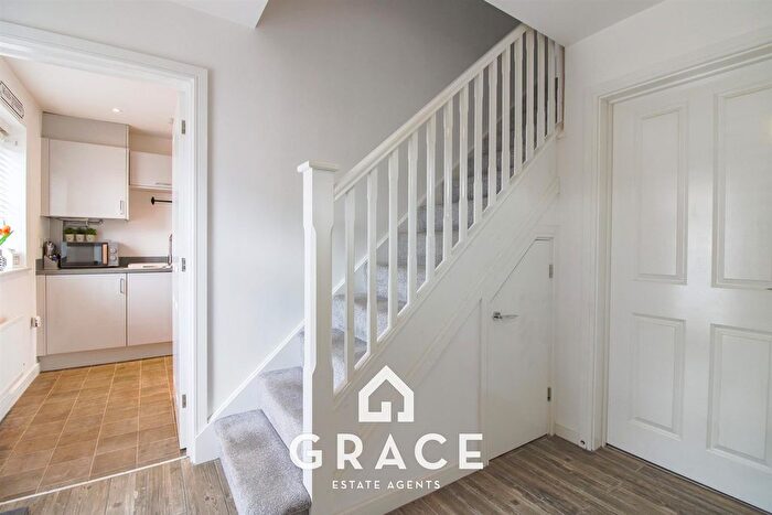 3 Bedroom Semi Detached House For Sale In The Circle, Great Blakenham, Ipswich, IP6