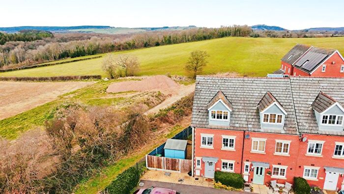 3 Bedroom End Of Terrace House For Sale In Bayfield Wood Close, Chepstow, NP16