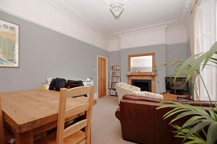 2 Bedroom Flat To Rent In Sydenham Road, Cotham, BS6