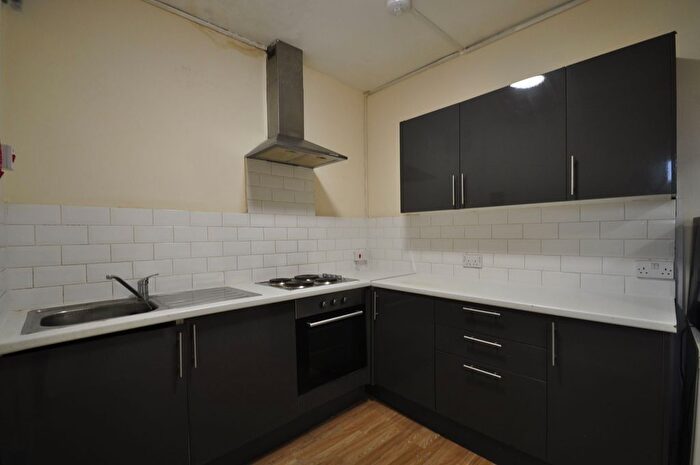 2 Bedroom Flat To Rent In Pill, Newport, NP20