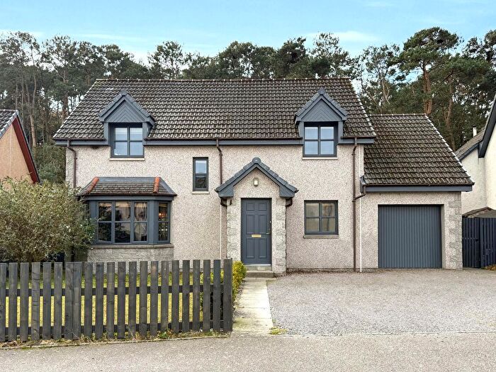 4 Bedroom Detached House For Sale In Bain Avenue, Elgin, IV30