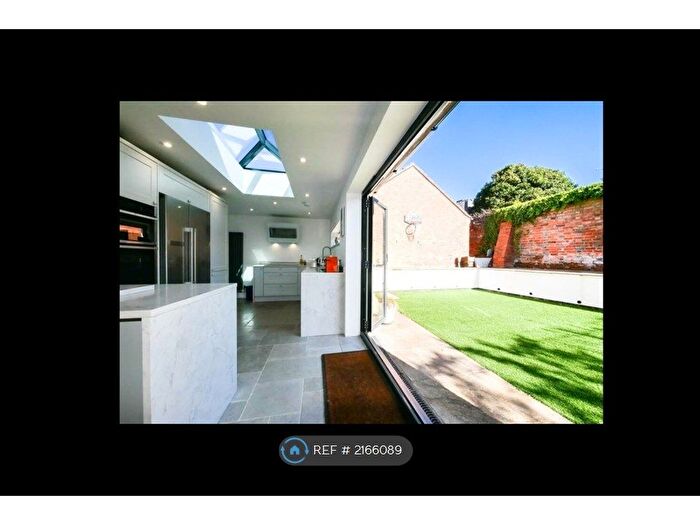 3 Bedroom Detached House To Rent In Brook Street, Watlington, OX49