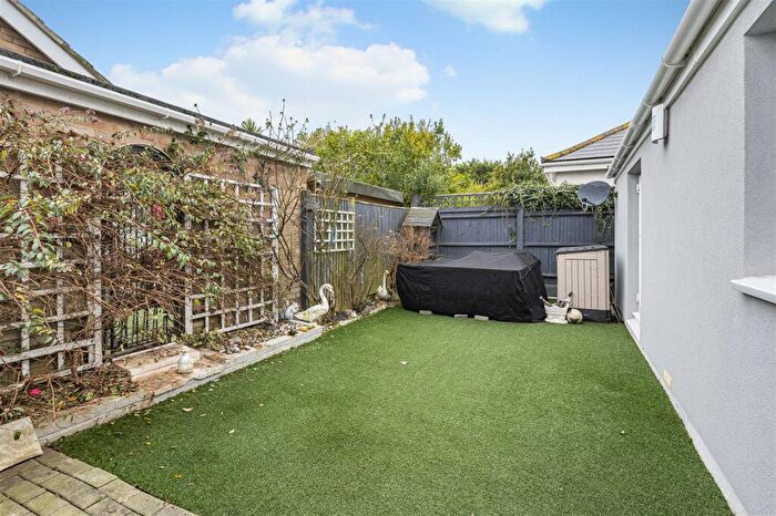 2 Bedroom Detached Bungalow For Sale In Arundel Road, Peacehaven, BN10