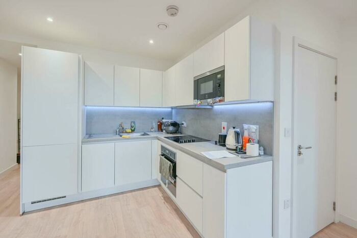 1 Bedroom Flat To Rent In Perceval Square, Harrow, HA1