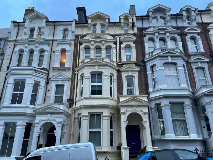 2 Bedroom Flat To Rent In Warrior Gardens, St. Leonards-On-Sea, TN37