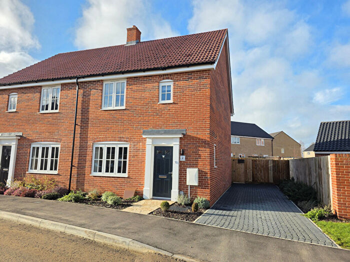 3 Bedroom Semi-Detached House To Rent In Cricket Lane, Beccles, NR34