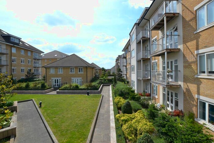 1 Bedroom Flat To Rent In Hurley House, West Drayton, UB7