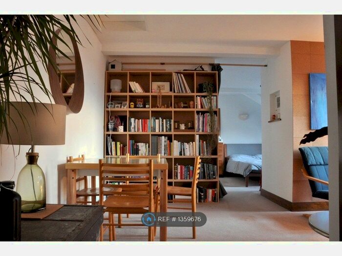 1 Bedroom Flat To Rent In Wood Close, London, E2