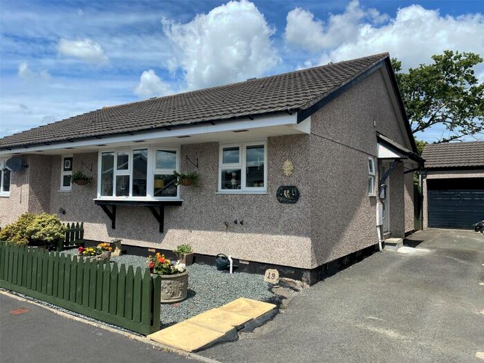 2 Bedroom Semi-Detached Bungalow For Sale In Moorfield Road, St. Giles-On-The-Heath, Launceston, Cornwall, PL15