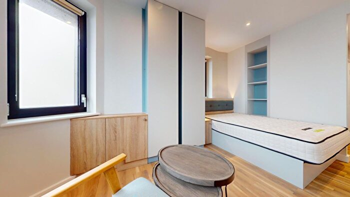 Studio To Rent In College Road, Croydon, CR0