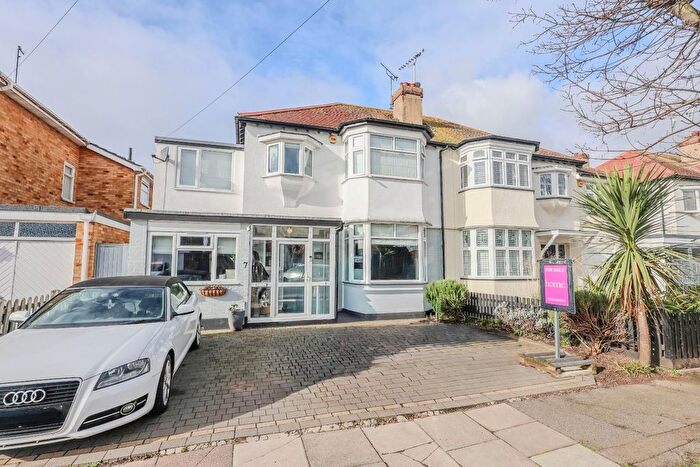 4 Bedroom Semi Detached House For Sale In Stroma Gardens, Shoeburyness, SS3