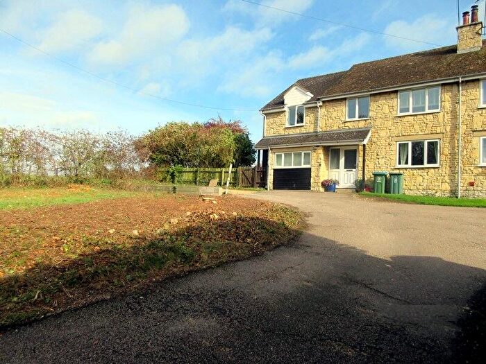 5 Bedroom Semi-Detached House To Rent In Park Avenue, Thornton, MK17