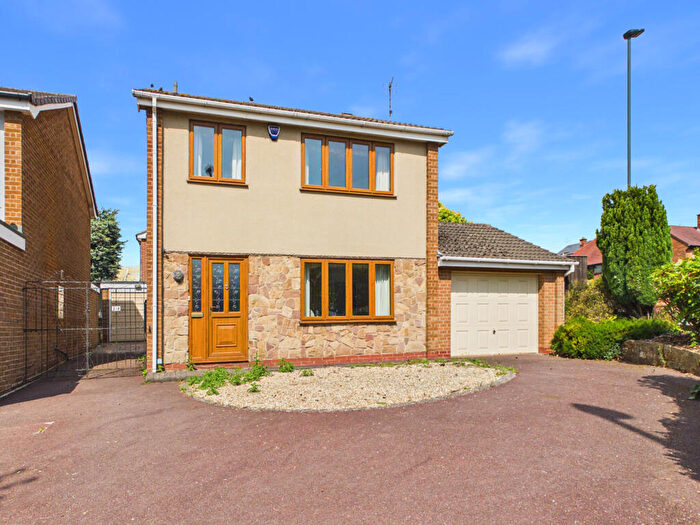 4 Bedroom Detached House For Sale In Lambourn Drive, Allestree, DE22