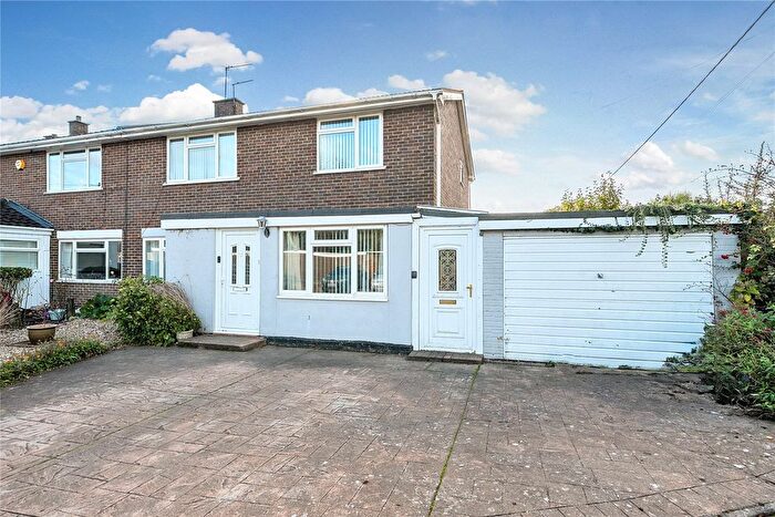3 Bedroom Semi Detached House For Sale In Woodbury Close, Biggin Hill, Westerham, TN16