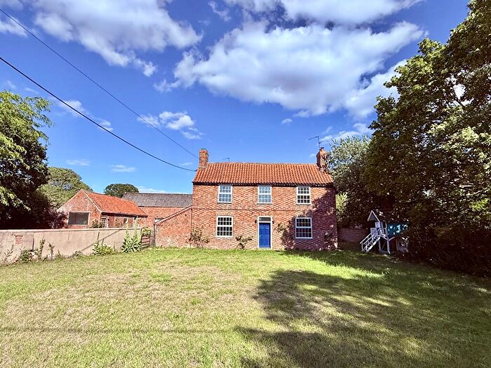 4 Bedroom Farm House To Rent In Town Street, Westborough, NG23