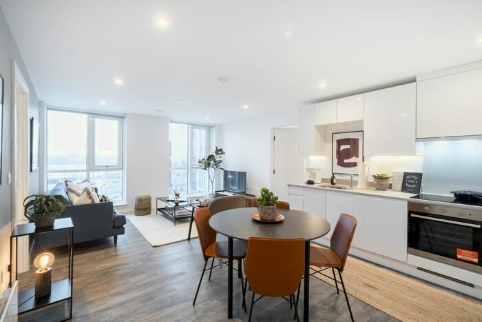 2 Bedroom Flat To Rent In Strand Street, Liverpool, L1