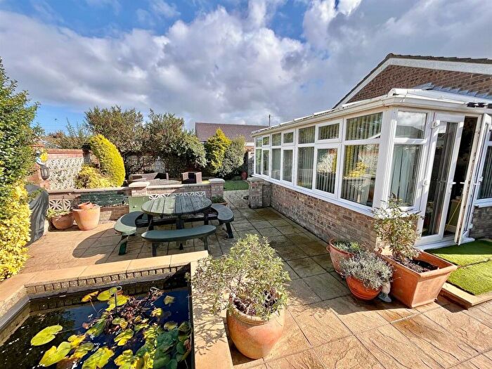 2 Bedroom Detached Bungalow For Sale In Spindrift Close, Winterton-On-Sea, Great Yarmouth, NR29