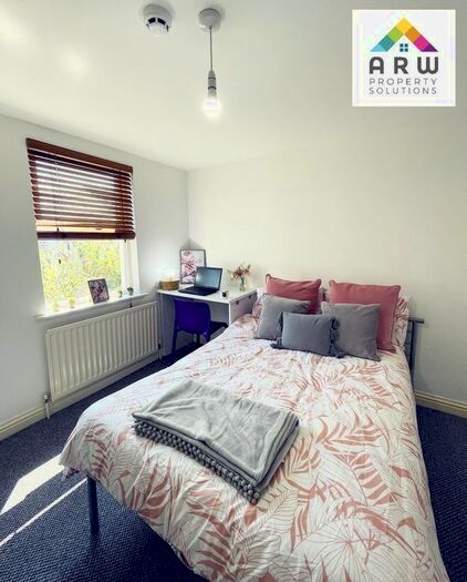 5 Bedroom End Of Terrace House To Rent In Langton Road, Liverpool, Merseyside, L15