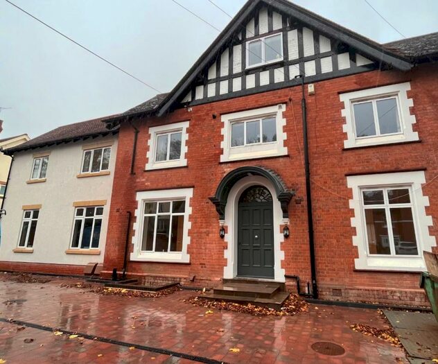 1 Bedroom Apartment To Rent In Neville Court, Avenue Road, Stratford-upon-Avon, CV37