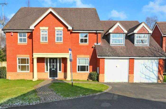 4 Bedroom Detached House To Rent In Grace Gardens, Cheltenham, GL51
