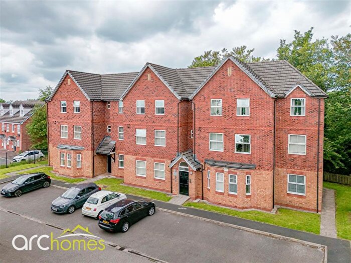 2 Bedroom Flat To Rent In Leigh Road, Brookfield Apartments, Atherton, Manchester, M46