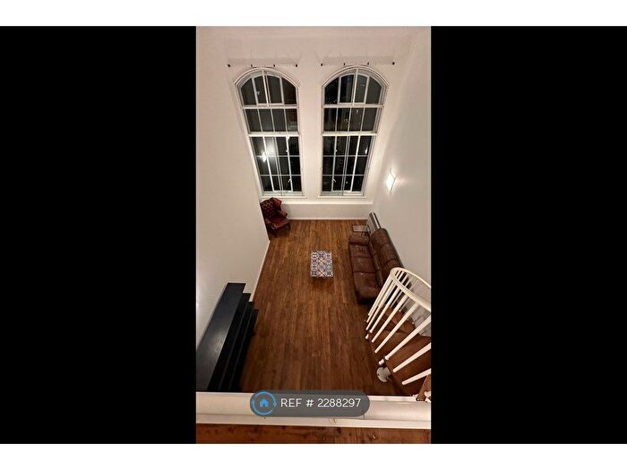 1 Bedroom Flat To Rent In Lexington Building, London, E3