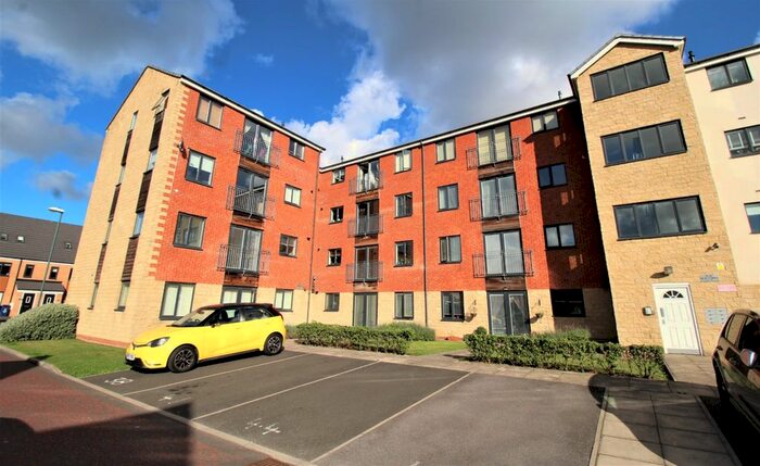 2 Bedroom Flat To Rent In St Michaels Vale, Hebburn, Tyne And Wear, NE31