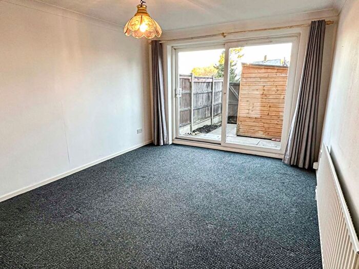 2 Bedroom Terraced House For Sale In Cambridge Road, Sawbridgeworth, CM21
