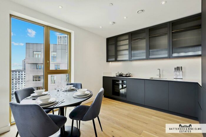 2 Bedroom Apartment To Rent In East Apartments, Heart Of Hale, N17