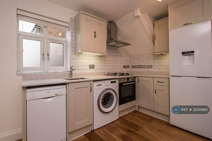 1 Bedroom Flat To Rent In Fitzalan Street, London, SE11