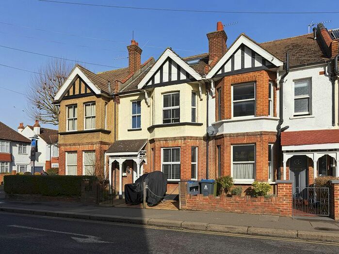 3 Bedroom Terraced House To Rent In Blagdon Road, New Malden, KT3