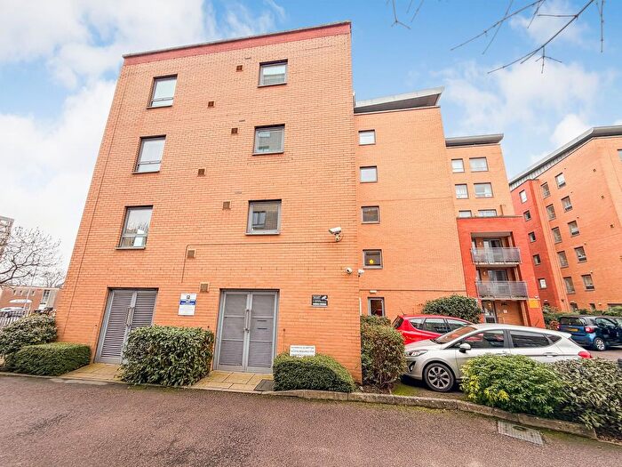 1 Bedroom Flat For Sale In Danestrete, Stevenage, SG1