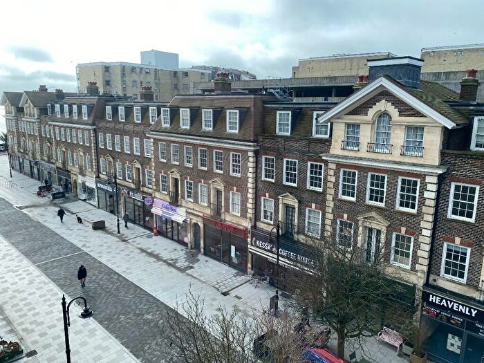 1 Bedroom Flat To Rent In Terminus Road, Eastbourne, East Sussex, BN21