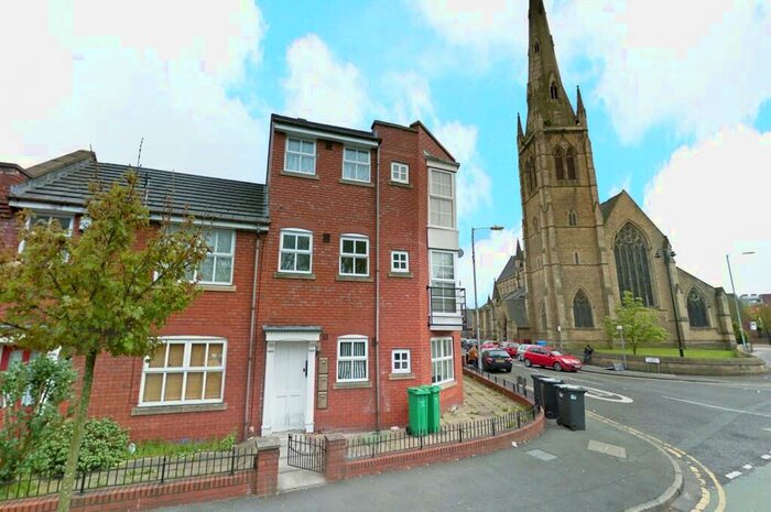 2 Bedroom Apartment To Rent In Chichester Road South, Hulme, Manchester, M15