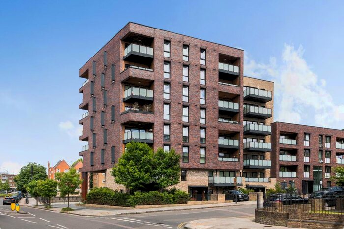 2 Bedroom Apartment To Rent In Loudoun Road, St Johns Wood, NW8