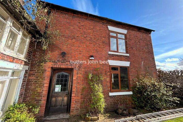 4 Bedroom Semi-Detached House To Rent In Higher Elms Farm, Cross Lane, CW1