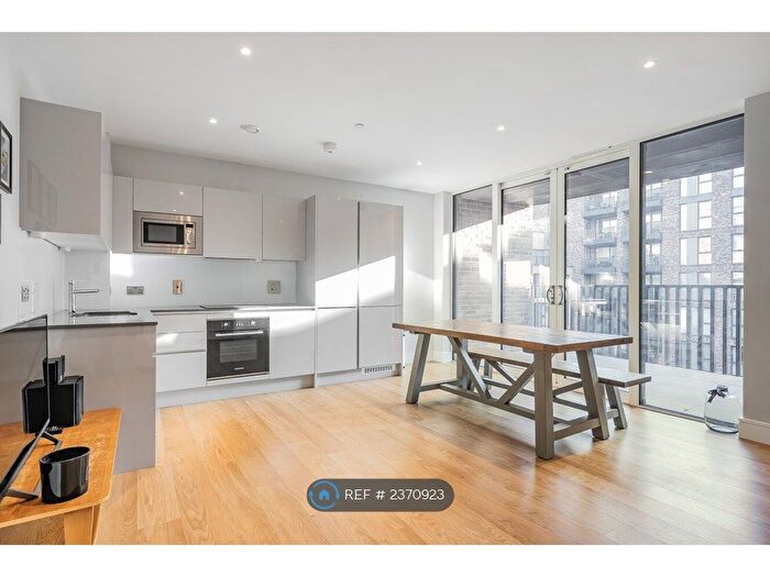 1 Bedroom Flat To Rent In Keel Apartments, London, SW17