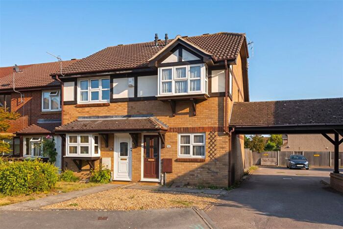 2 Bedroom End Of Terrace House For Sale In The Shires, Paddock Wood, Tonbridge, TN12