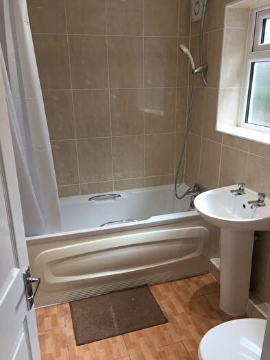 4 Bedroom Terraced House To Rent In Vine Street, CV1