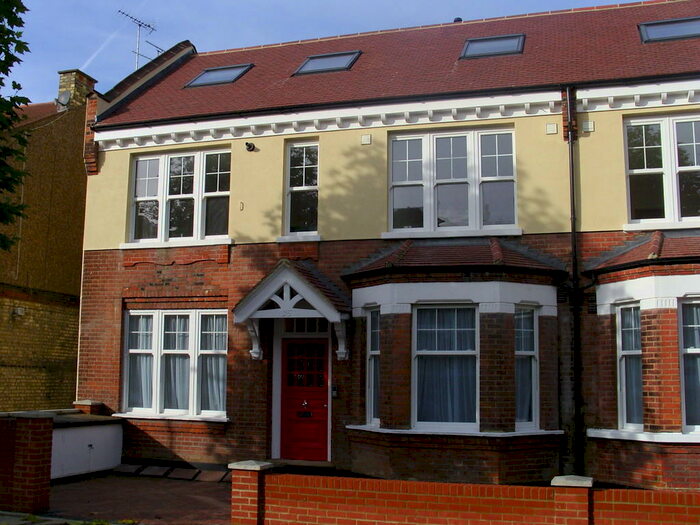 2 Bedroom Apartment To Rent In The Grove, Finchley Central, London, N3