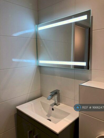 4 Bedroom Terraced House To Rent In Malpas Road, London, E8