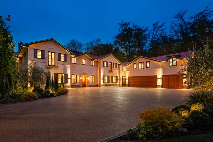 6 Bedroom Detached House To Rent In Stoke Wood, Stoke Poges, SL2