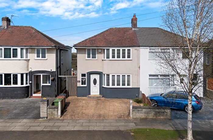 3 Bedroom Semi Detached House For Sale In Oriel Drive, Aintree Village, Liverpool, L10