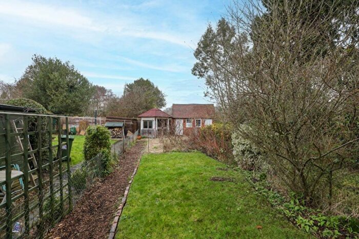 2 Bedroom Cottage For Sale In New Street, Kenilworth, CV8