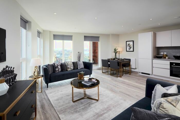 2 Bedroom Flat To Rent In St. Marks Road, Bromley, BR2