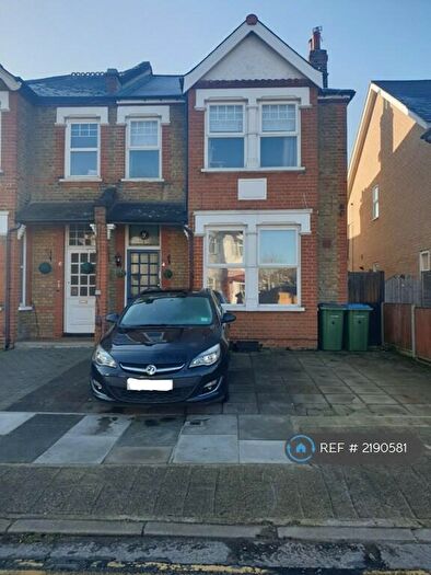 2 Bedroom Flat To Rent In Bercta Road, London, SE9