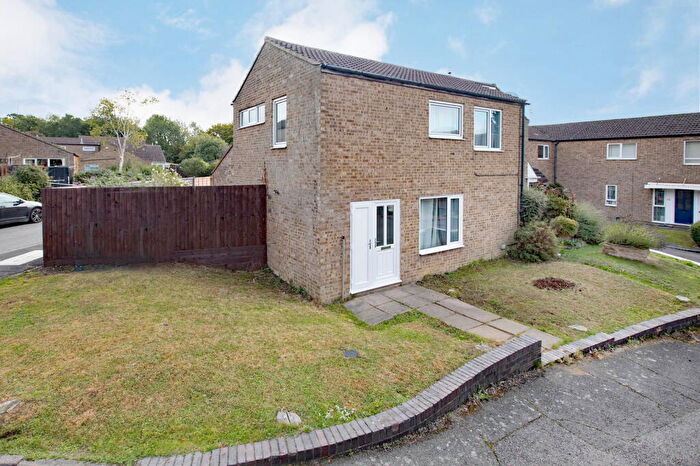 3 Bedroom Semi-Detached House For Sale In Tettenhall Close, Corby, Northamptonshire, NN18