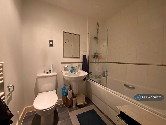 1 Bedroom Flat To Rent In Capital East Apartments, London, E16