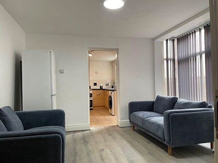 5 Bedroom Terraced House To Rent In House Share - Stanley Place, Preston, Lancashire, PR1