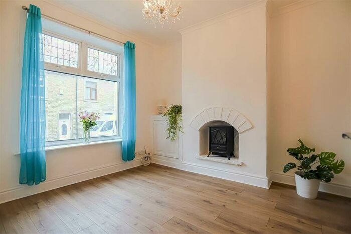 3 Bedroom Terraced House To Rent In Wren Street, Burnley, BB12